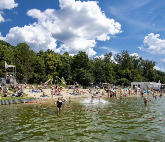 Wypoczynek nad wodą w Poznaniu i okolicach: najlepsze plaże
